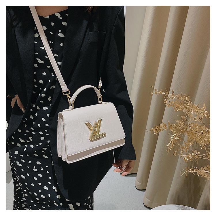 Fashion Litchi Pattern Small Square Bag 1023112824