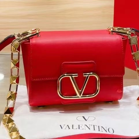 2023 Fashion Explosive trendy shoulder bag
