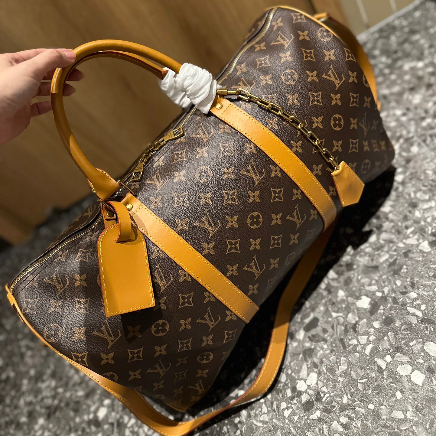 New Classic V Logo male or female Fashion bags luggage-PD052023091201