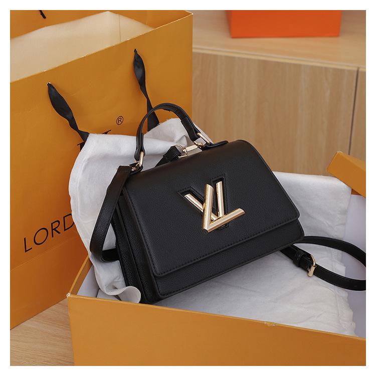 Fashion Litchi Pattern Small Square Bag 1023112824