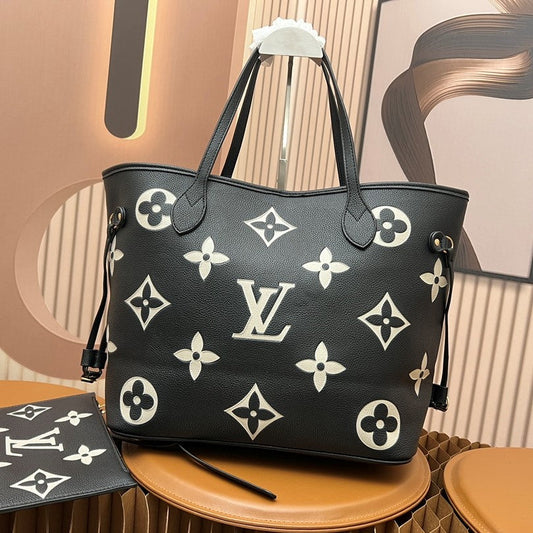 V Neverfull Medium Bag XC0823042002
