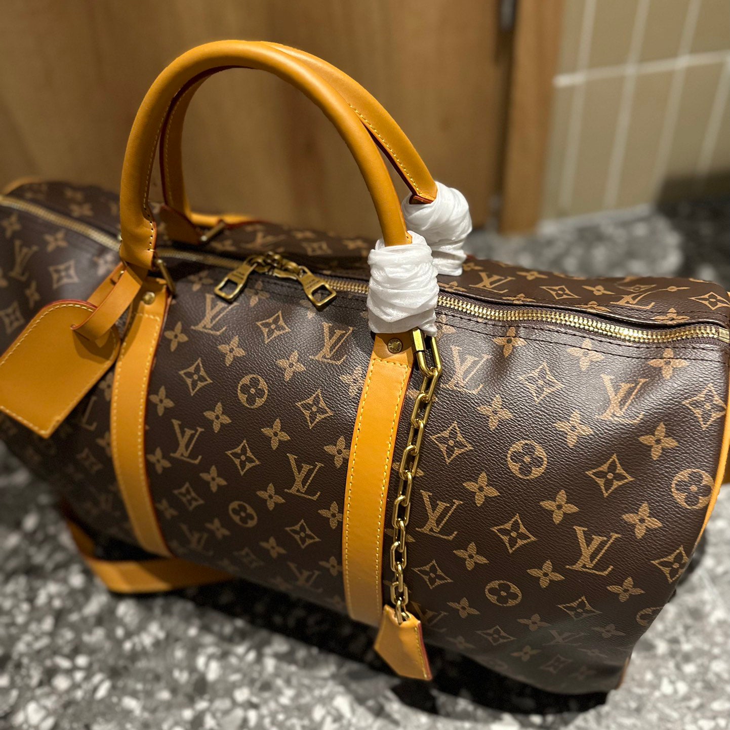 New Classic V Logo male or female Fashion bags luggage-PD052023091201