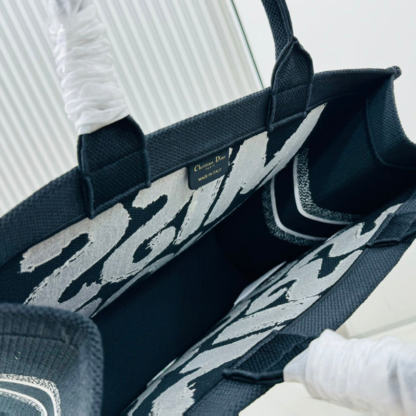 New White D Logo Fashion women's HandbagsPD052024082712