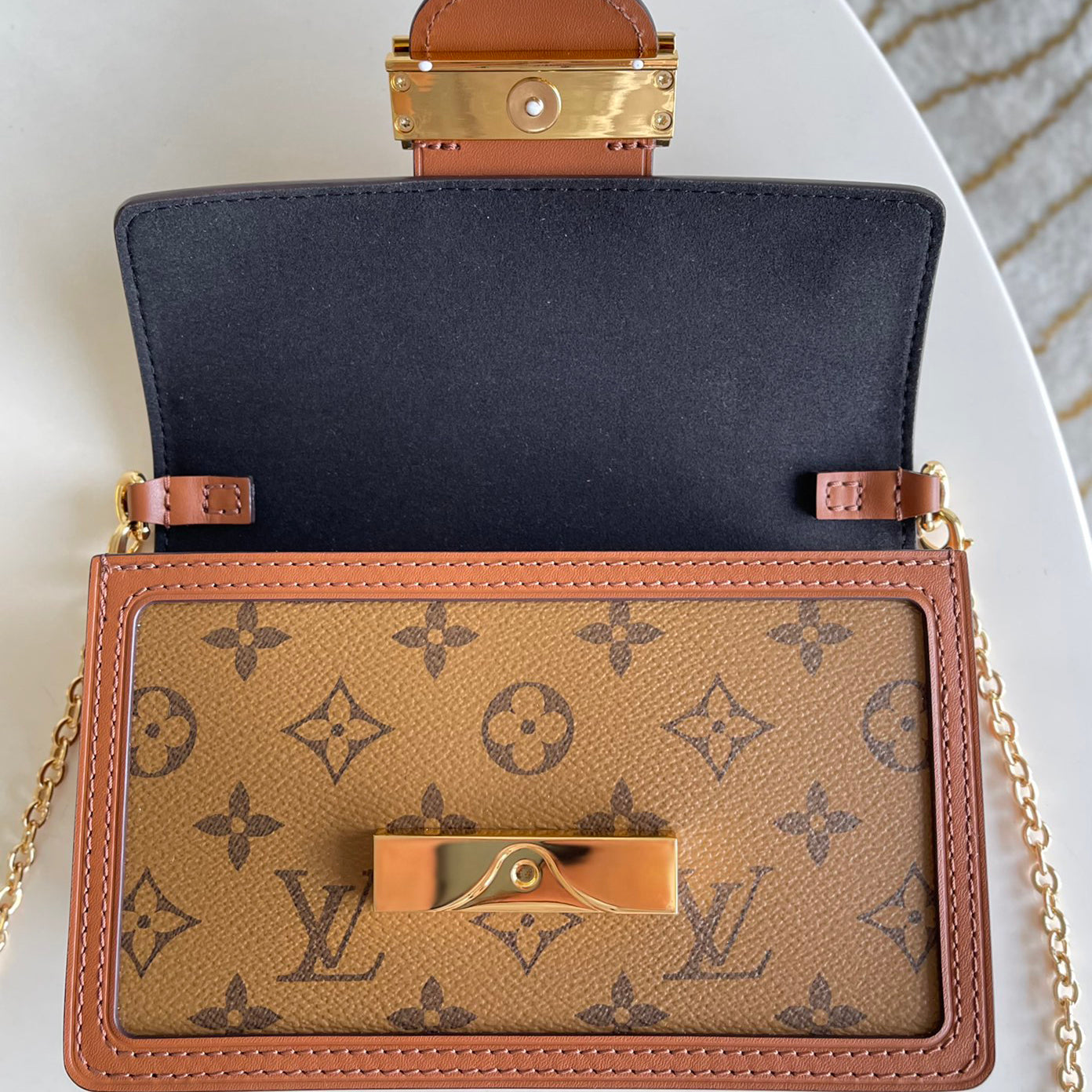 Ladies Fashion Luxury V Logo Classic Color Matching Bag