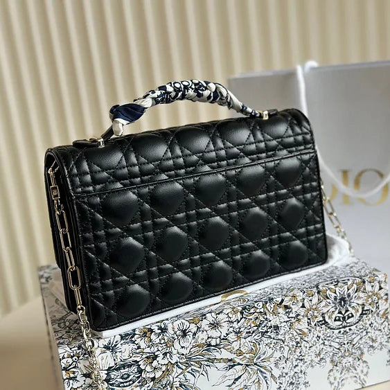 Miss 2024 new arrival bag size: 24*15cmPD052024062505