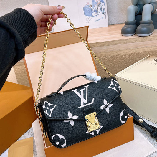 2023 versatile crossbody bag WLF10040425