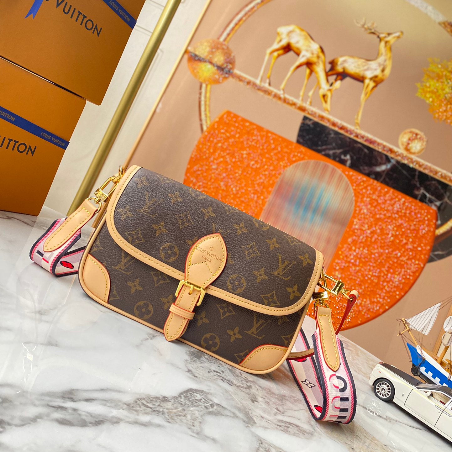 Ladies Fashion Luxury V Logo Shoulder Bag