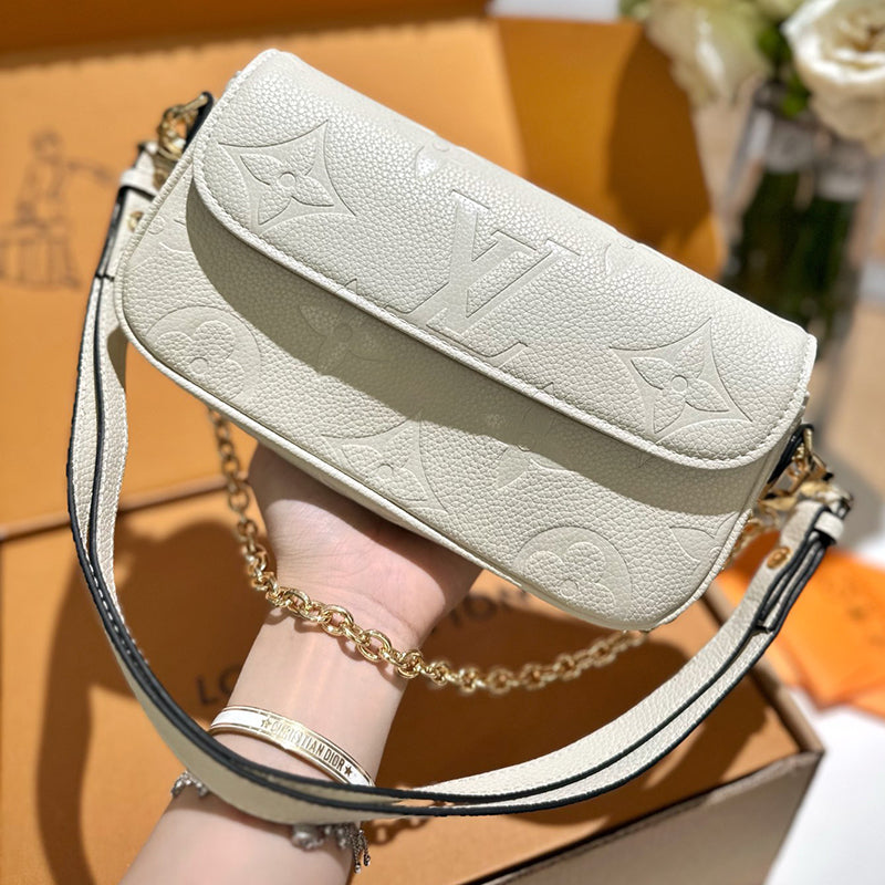 Fashion new bag CWT1023080117