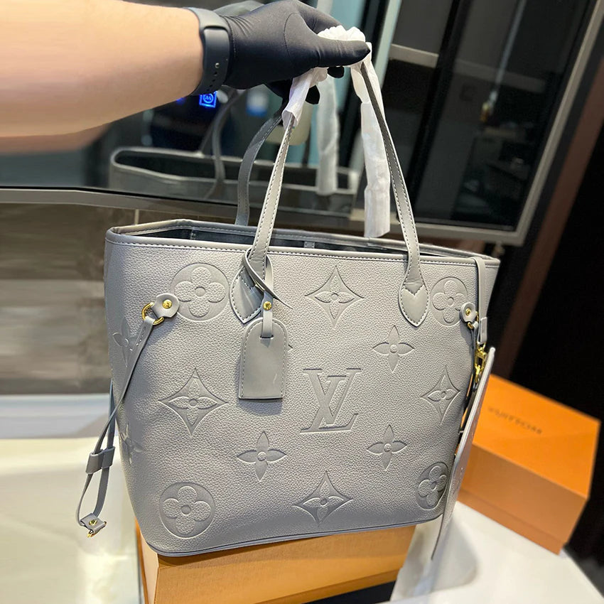Versatile Classic Large Capacity Shopping Bag 1024062615