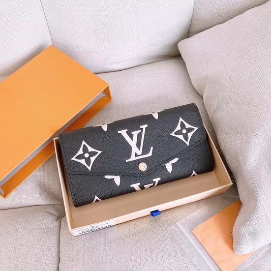 black new style fashion v logo wallet