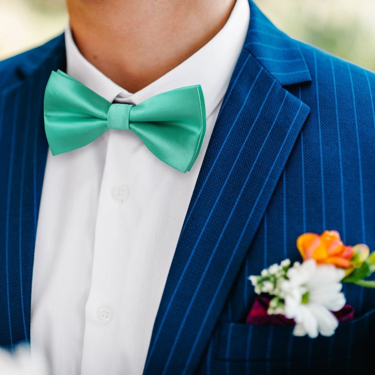 Hisdern Mint Green Solid Pre-Tied Bow Tie Accessories Set For Evening Wear