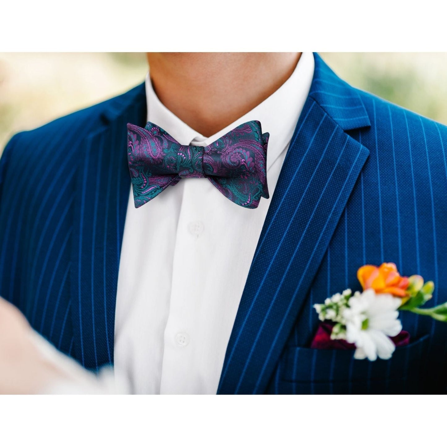 Hisdern Vintage Navy Blue And Purple Paisley Bow Tie Set for wedding