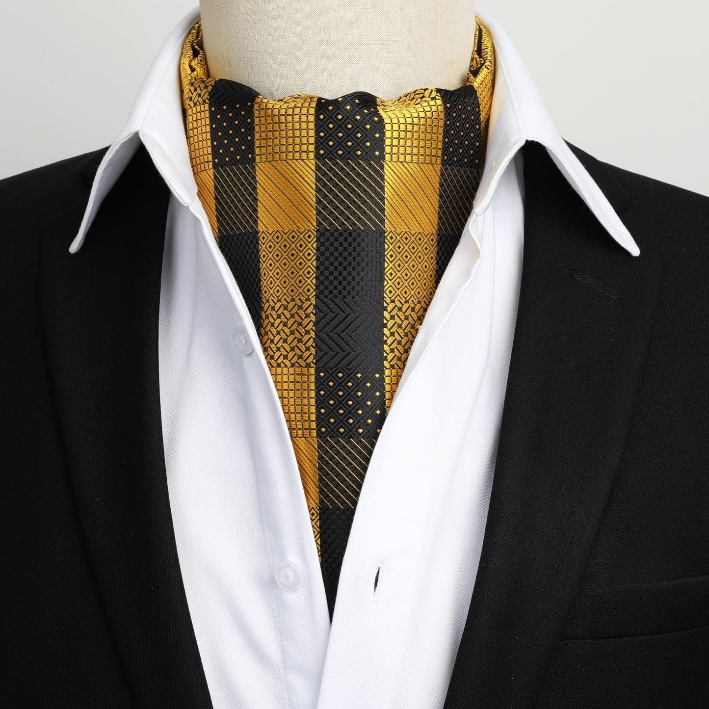 Hisdern Gold Checkered Men’s Neckwear for Casual Style